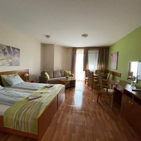 Rosemary Apartmanok, Rose, Lili, Mary1, Mary2 Hajdúszoboszló Dış mekan fotoğraf